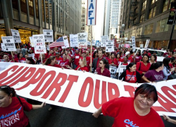 Dispatches from Chicago�s Teacher Strike, Day 1: Out of the Classrooms and into the Streets