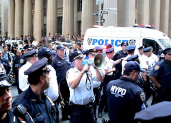 Weaving Through Wall Street